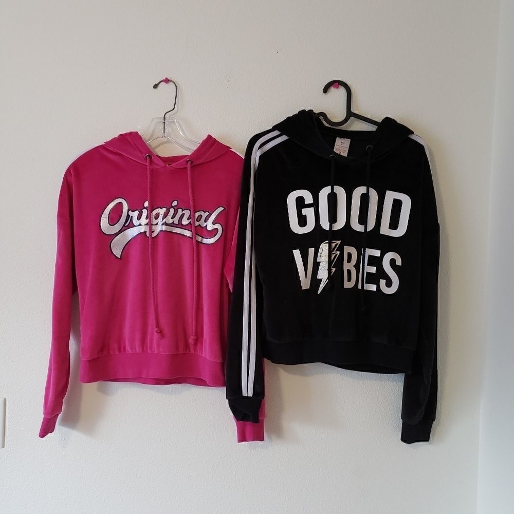 No boundaries Velour hooded sweaters Pink/Black sz XS and S